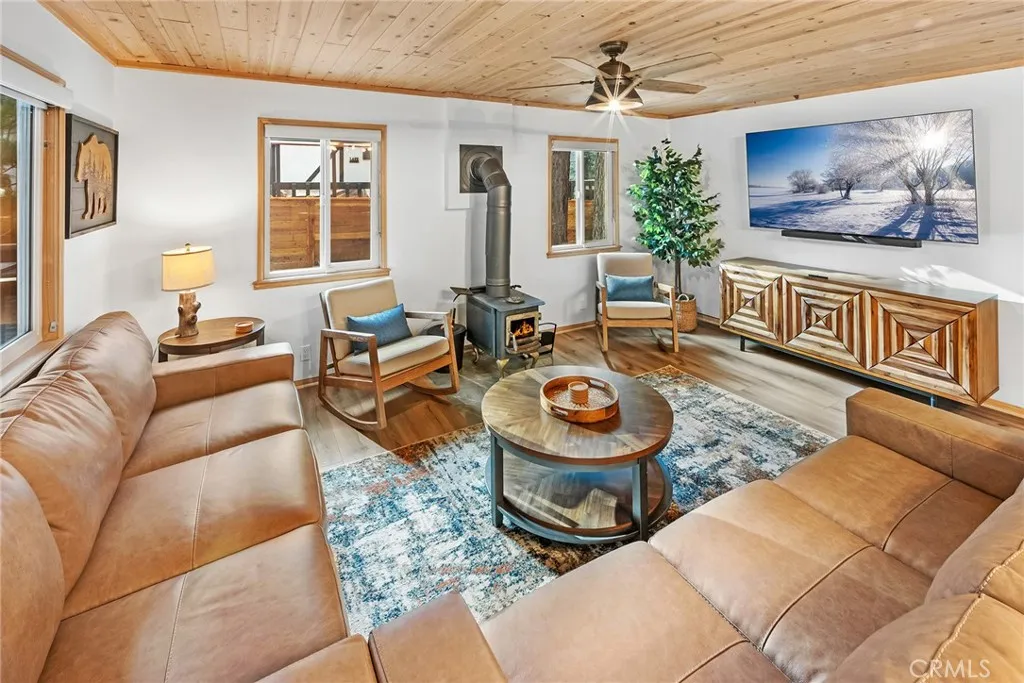39023 Waterview, Big Bear Lake, California 92315 — photo 5