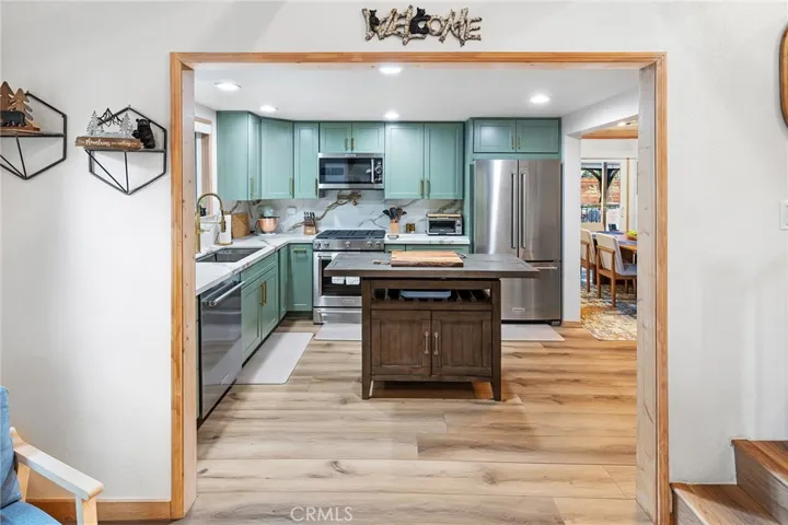 39023 Waterview, Big Bear Lake, California 92315