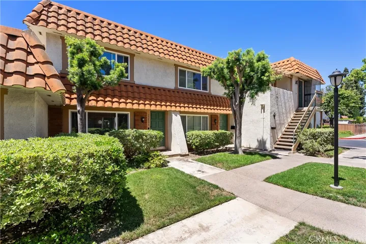 22806 Malaga, Lake Forest, California 92630