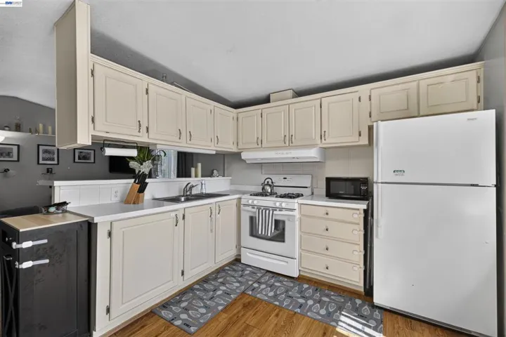 828 Olivina Ave, Livermore, California 94551