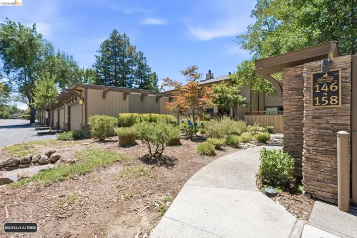 158 Alamo Square, Alamo, California 94507