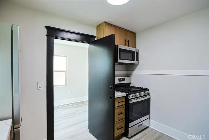 401 S Garnsey, Santa Ana, California 92701