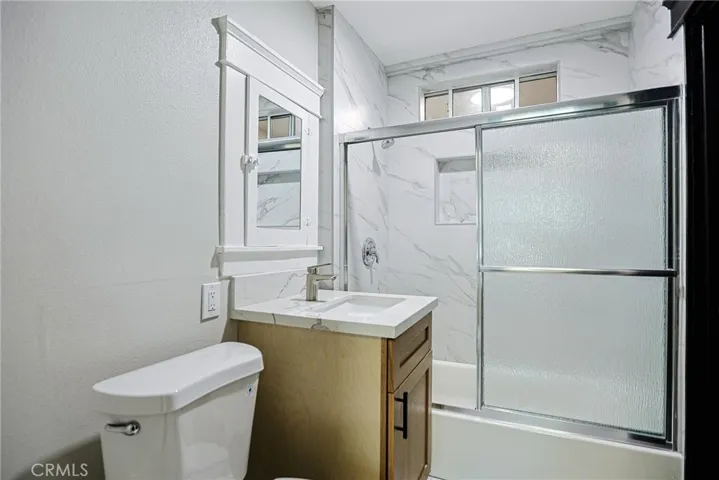 401 S Garnsey, Santa Ana, California 92701
