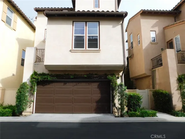 147 Tall Oak, Irvine, California 92603