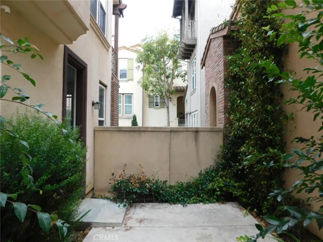 147 Tall Oak, Irvine, California 92603