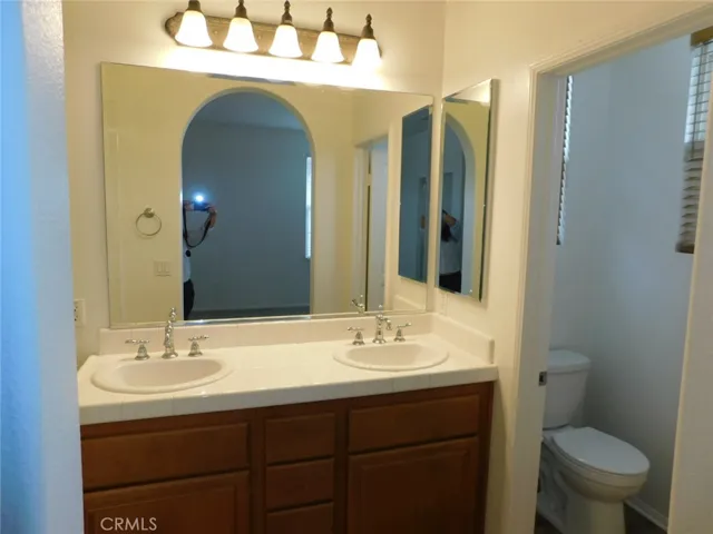 147 Tall Oak, Irvine, California 92603