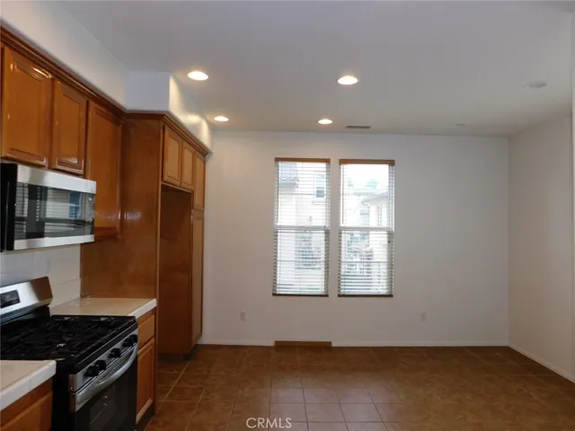 147 Tall Oak, Irvine, California 92603