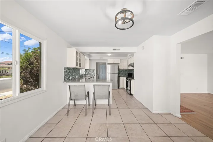 10207 Green Street, Temple City, California 91780