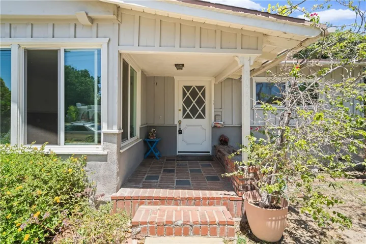 10207 Green Street, Temple City, California 91780