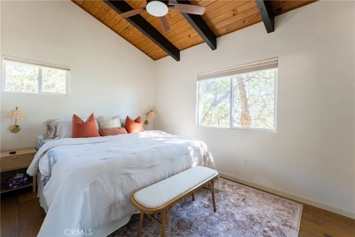 1403 Yosemite, Lake Arrowhead, California 92352