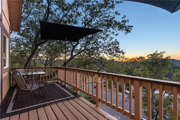1403 Yosemite, Lake Arrowhead, California 92352
