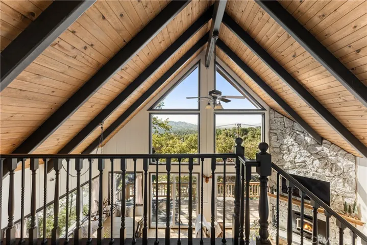1403 Yosemite, Lake Arrowhead, California 92352