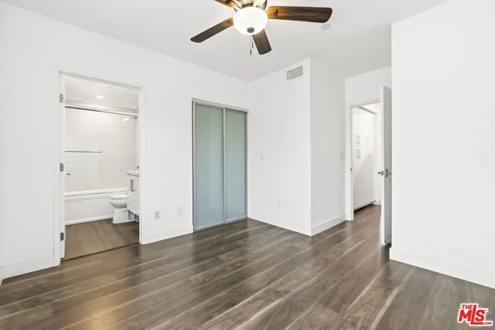 6021 W Beachwood Lane, Los Angeles, California 90038