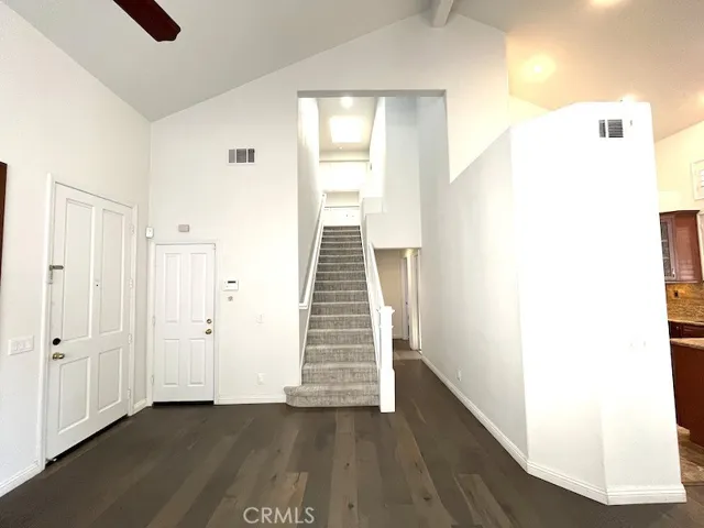 3 Del Sonterra, Irvine, California 92606