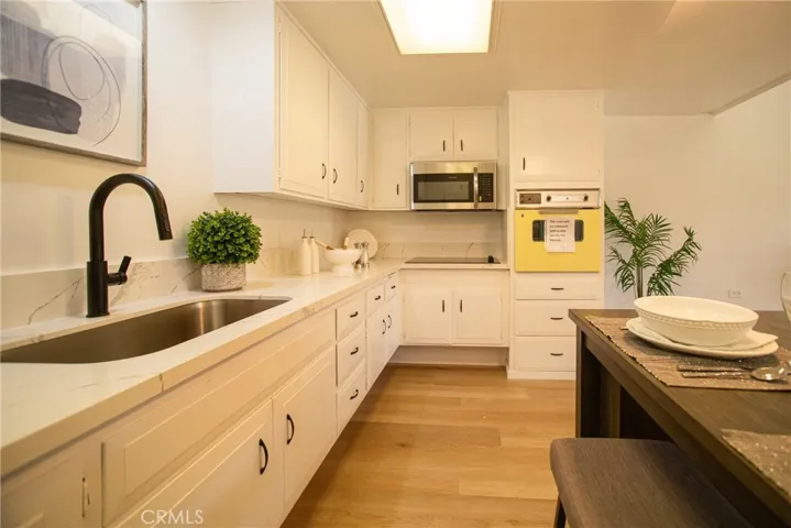 13751 St. Andrews Dr., Seal Beach, California 90740