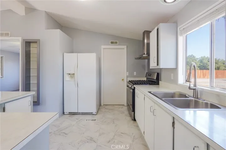 13742 Trinity, Red Bluff, California 96080