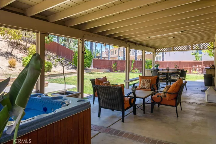 42904 Via Alhama, Temecula, California 92592