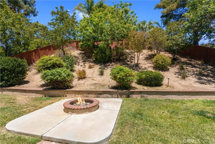 42904 Via Alhama, Temecula, California 92592