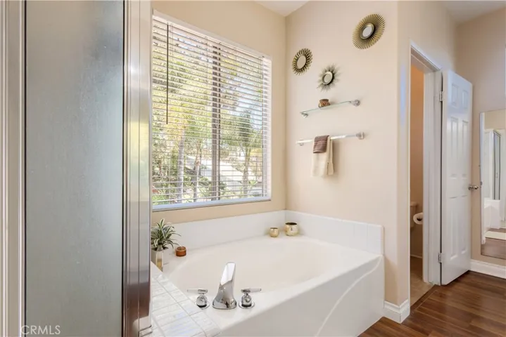 42904 Via Alhama, Temecula, California 92592