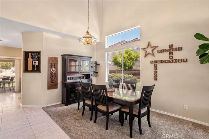 42904 Via Alhama, Temecula, California 92592
