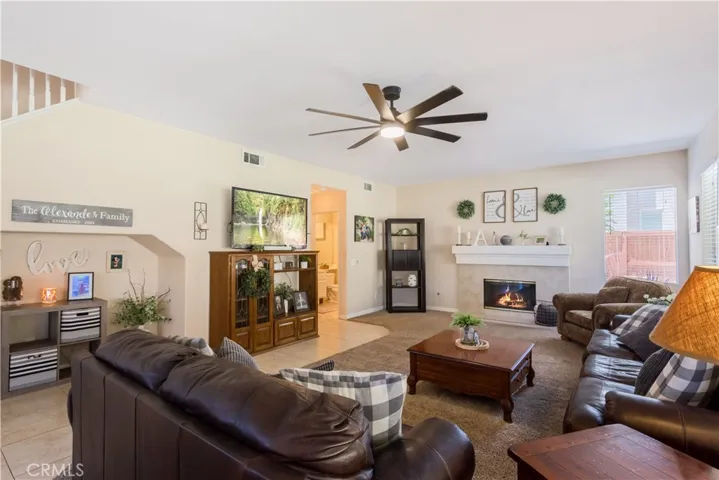42904 Via Alhama, Temecula, California 92592