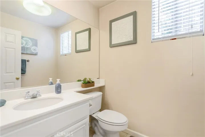 42904 Via Alhama, Temecula, California 92592