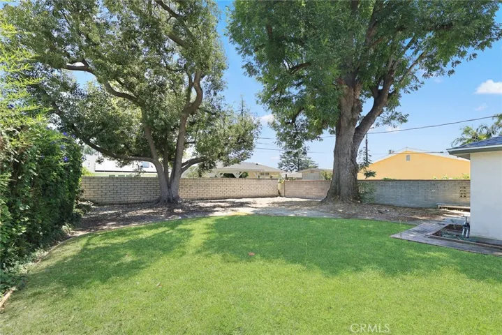 2430 Treelane Avenue, Monrovia, California 91016