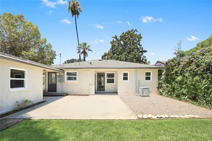 2430 Treelane Avenue, Monrovia, California 91016