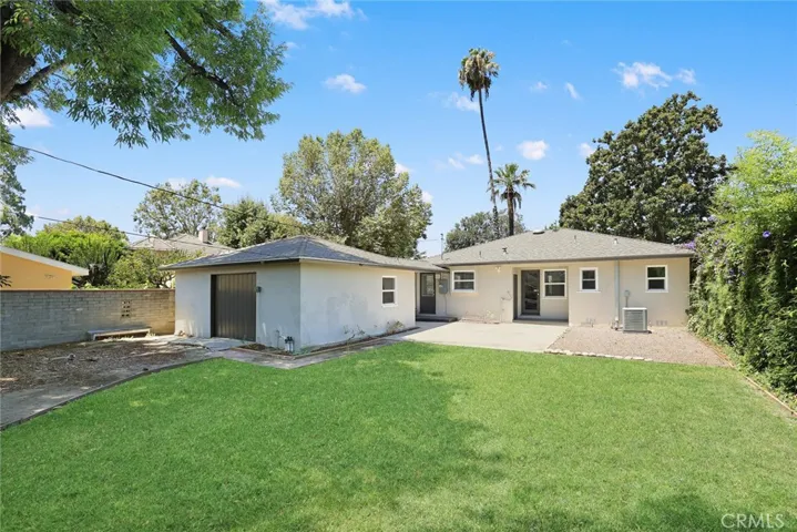 2430 Treelane Avenue, Monrovia, California 91016