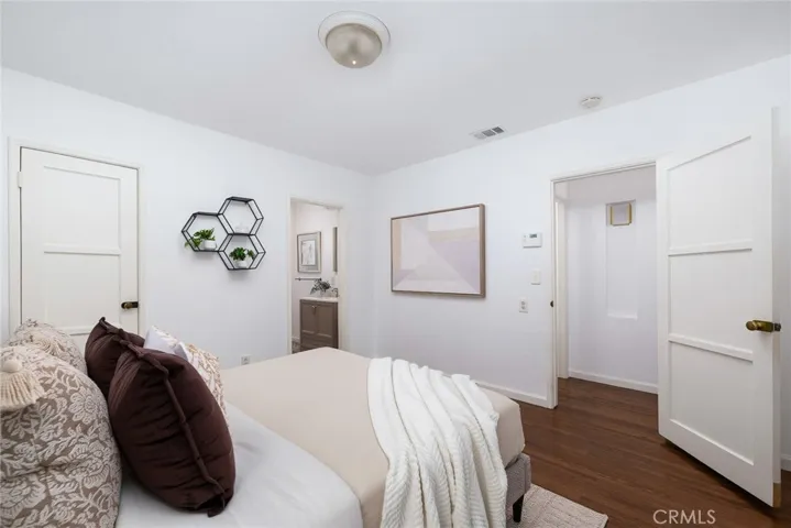 2430 Treelane Avenue, Monrovia, California 91016