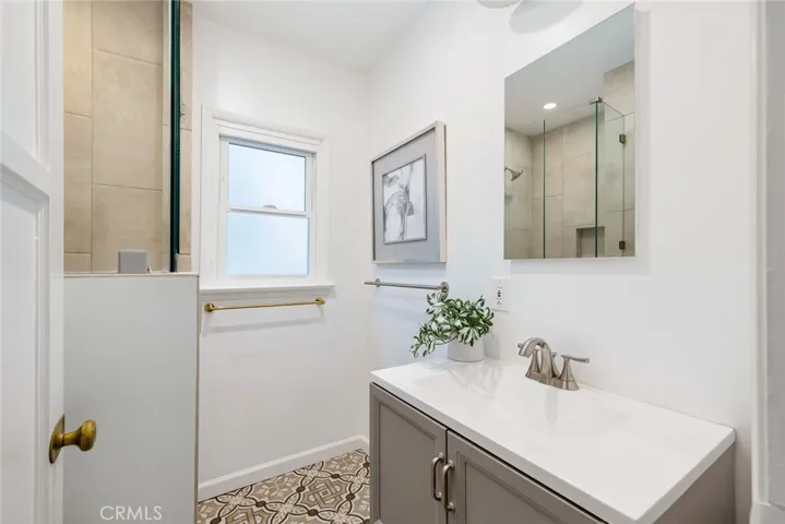 2430 Treelane Avenue, Monrovia, California 91016
