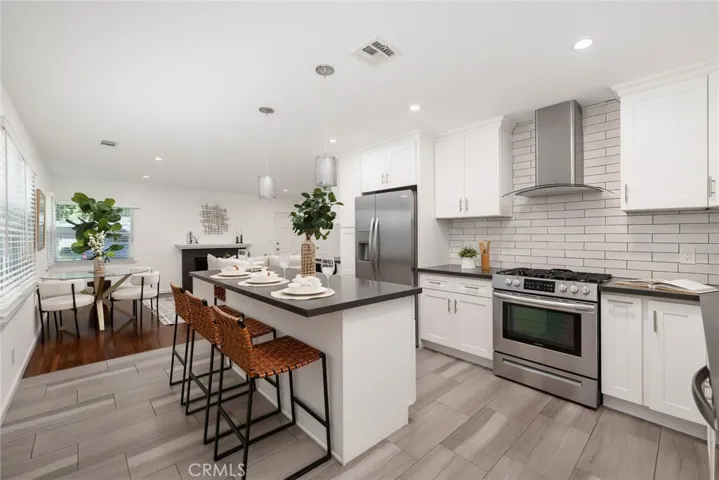 2430 Treelane Avenue, Monrovia, California 91016
