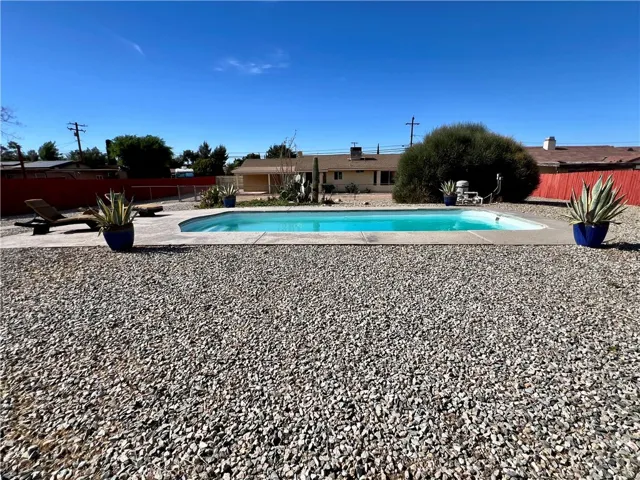 14977 Mauna Loa Street, Hesperia, California 92345