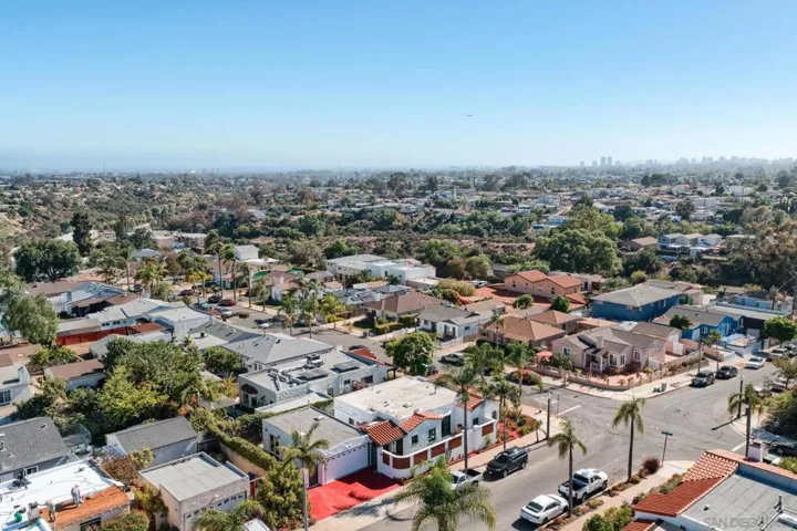 , San Diego, California 92105