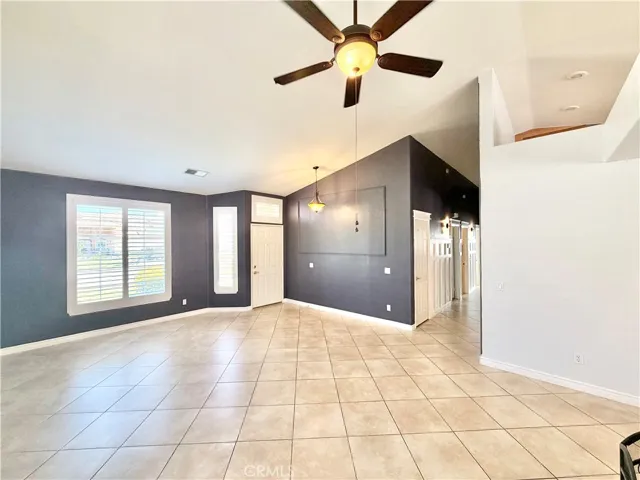 983 Sarazen Street, Hemet, California 92543