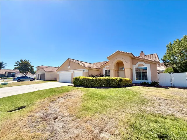 983 Sarazen Street, Hemet, California 92543