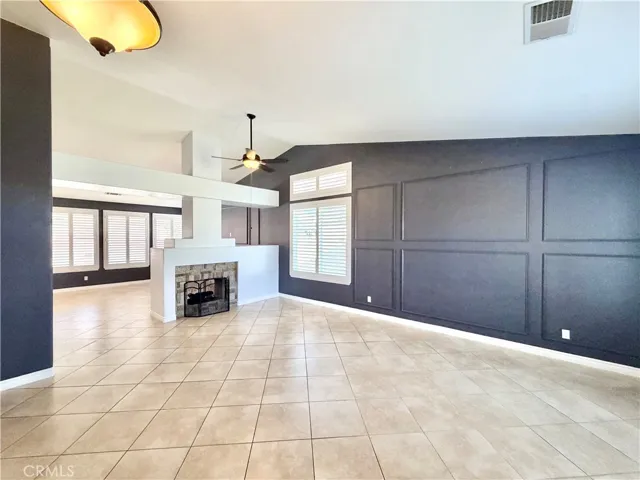 983 Sarazen Street, Hemet, California 92543