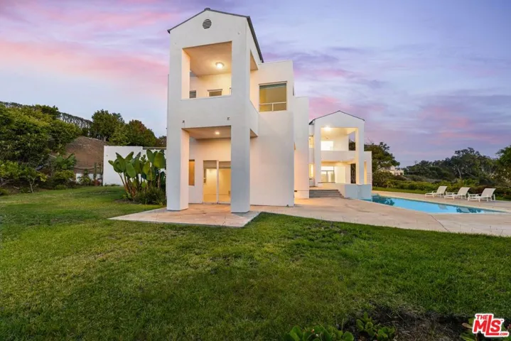 6081 Cavalleri Road, Malibu, California 90265