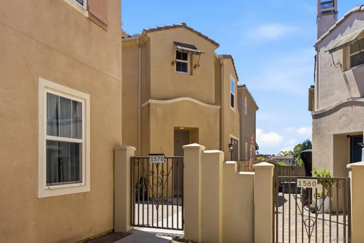 1570 Caminito Sicilia, Chula Vista, California 91915