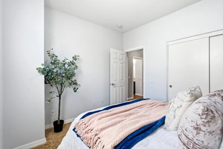 1570 Caminito Sicilia, Chula Vista, California 91915