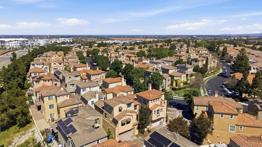 1570 Caminito Sicilia, Chula Vista, California 91915