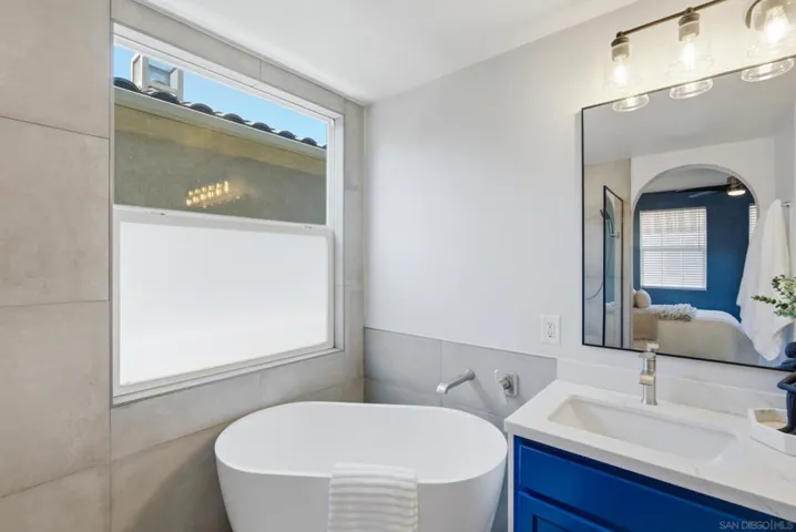 1570 Caminito Sicilia, Chula Vista, California 91915