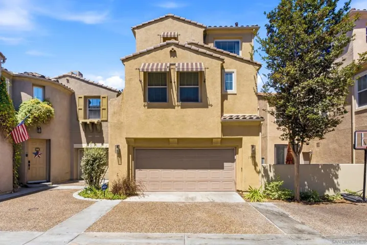 1570 Caminito Sicilia, Chula Vista, California 91915