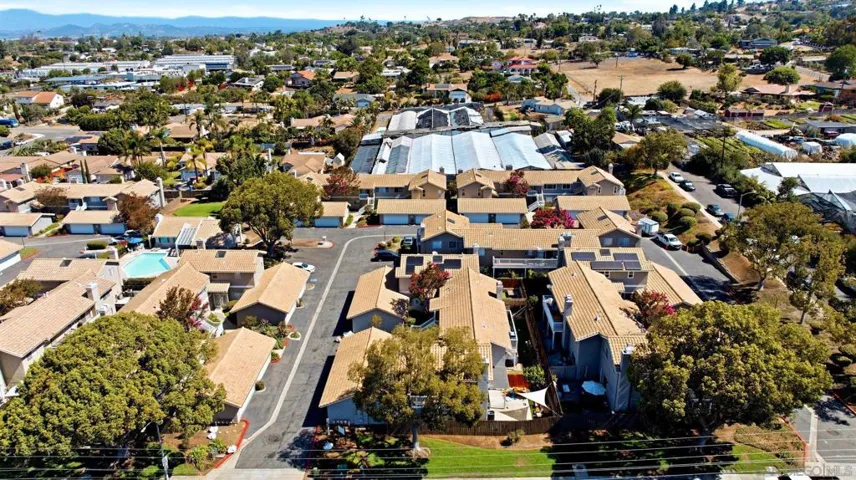 1382 Palomar, Vista, California 92084