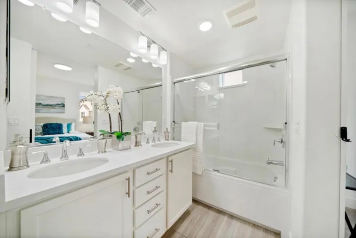 1487 Nightshade Road 30, Milpitas, California 95035