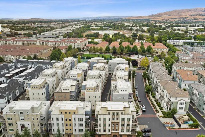 1487 Nightshade Road 30, Milpitas, California 95035