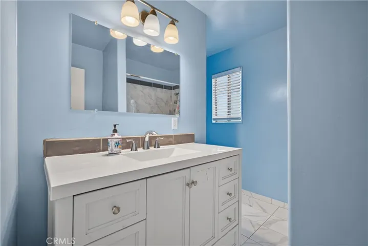 11 Eastridge Lane, Carson, California 90745