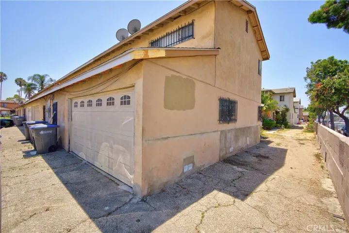 11 Eastridge Lane, Carson, California 90745
