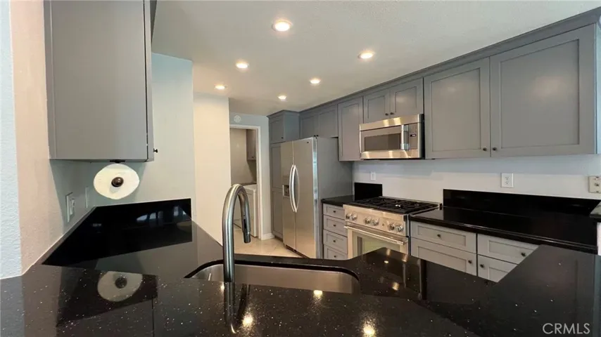 14 Alboca, Irvine, California 92614