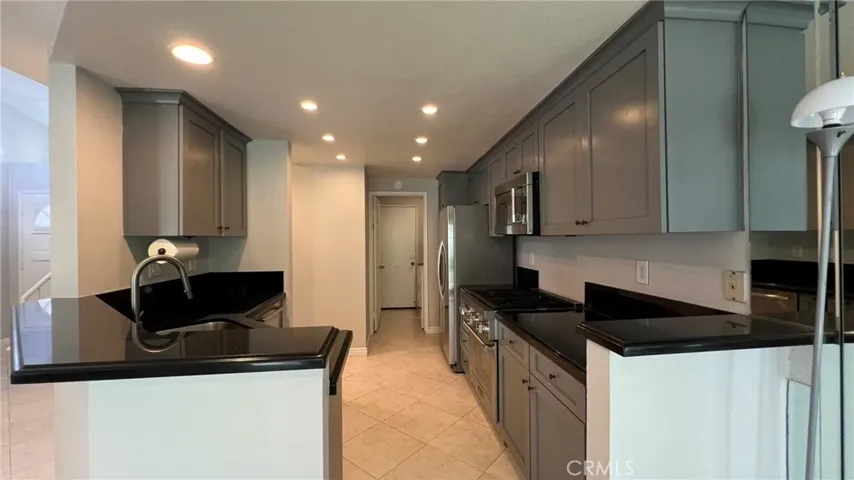 14 Alboca, Irvine, California 92614